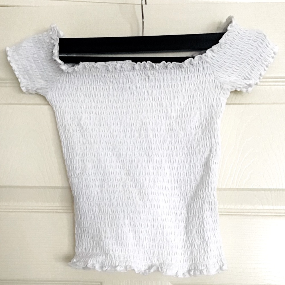 XS | Hollister Shirred White Off The Shoulder Crop Top